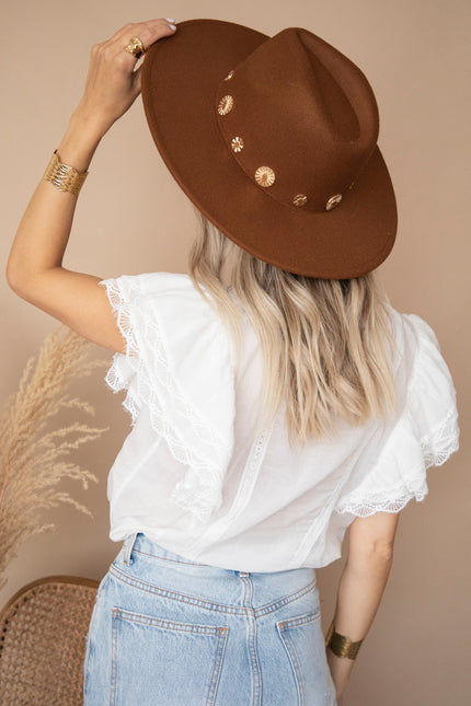 New Cowgirl In Town Caramel - Hoed