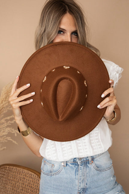 New Cowgirl In Town Caramel - Hoed