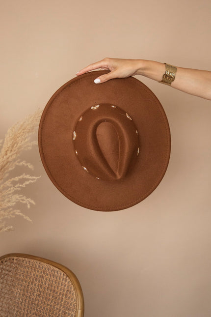 New Cowgirl In Town Caramel - Hoed