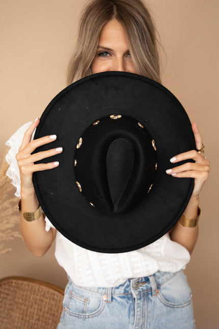 New Cowgirl In Town Black - Hoed