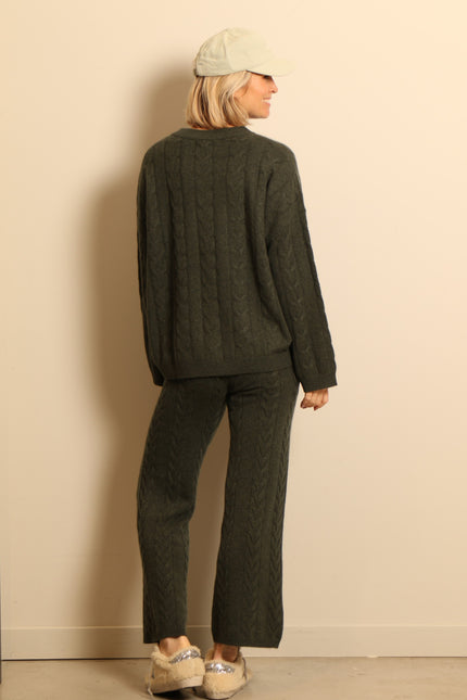 Lisa Yang - sweater  - Vilma  - Olive