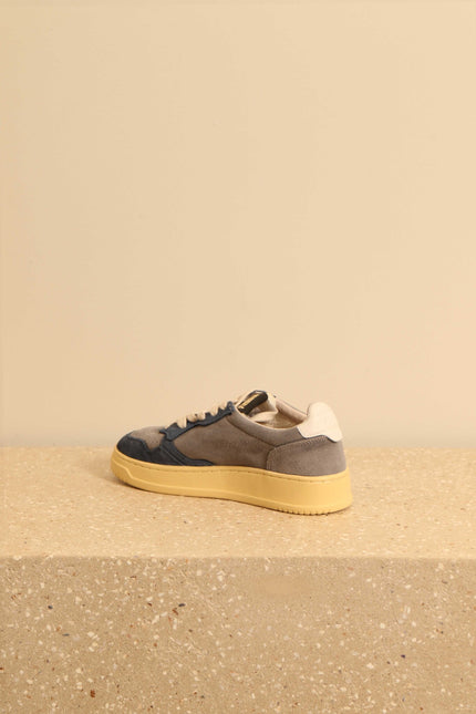 Autry - Sneakers - AULWSS18 - grey/savoy